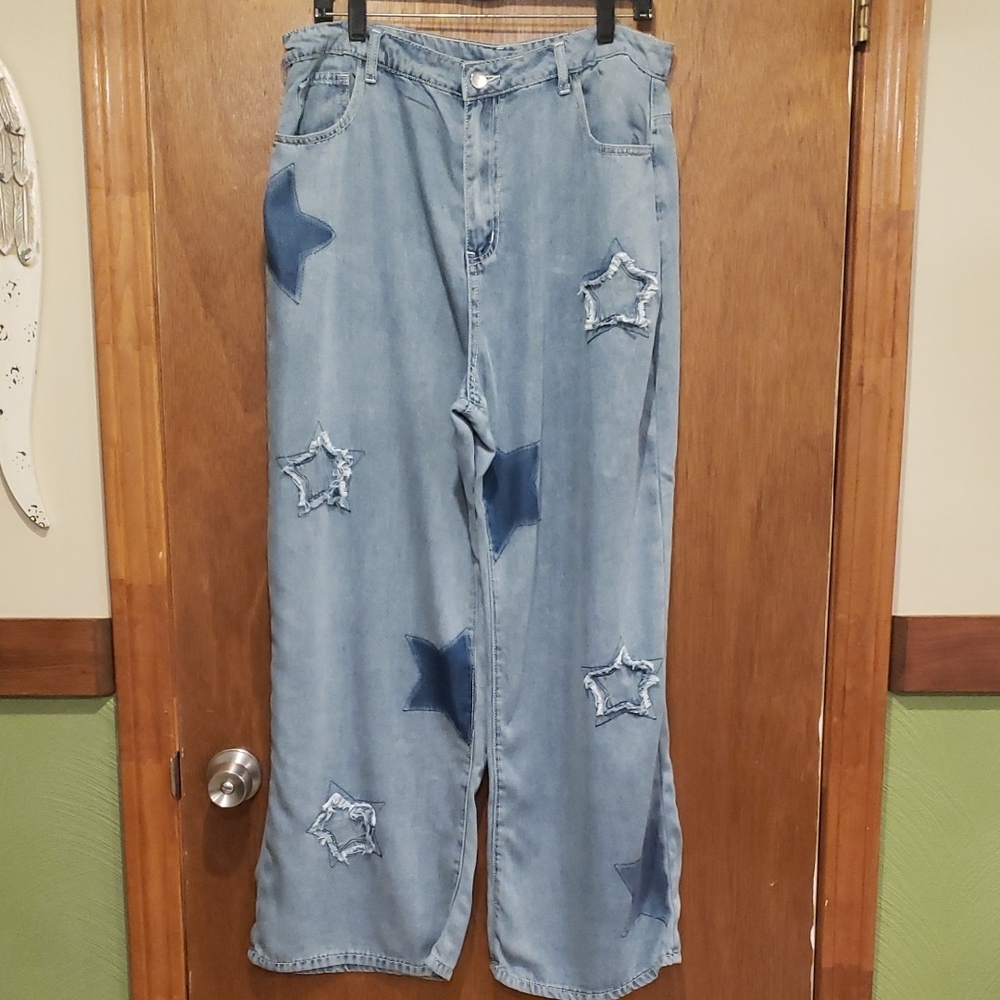Light Blue Star Patch Wide-Leg Women's Chambray Pant